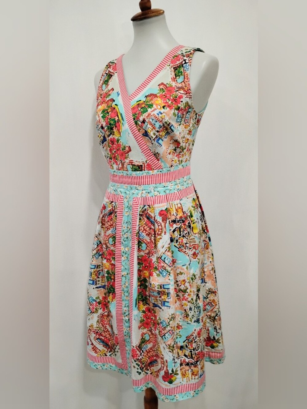 A SUMMER COTTON WALKING FROCK - Picture 3 of 12